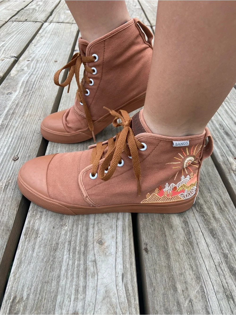 BANGS Women's Sunrise Mountain
